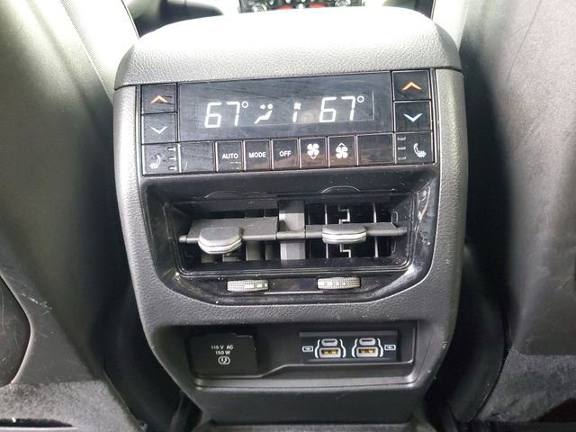 Used 2023 Jeep Grand Cherokee Overland w/ Luxury Tech Group IV image 14