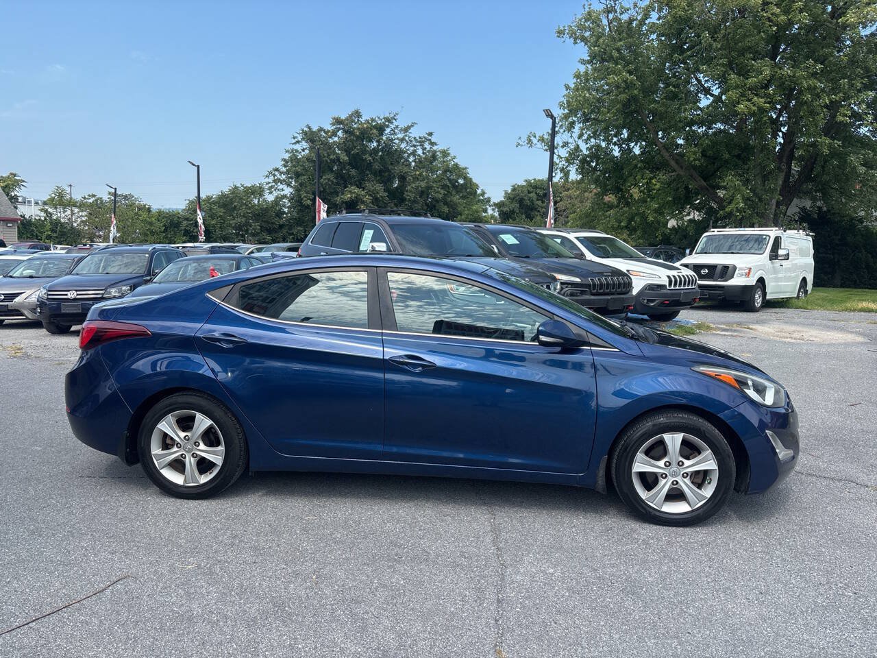 Used 2016 Hyundai Elantra Value Edition FWD image 5
