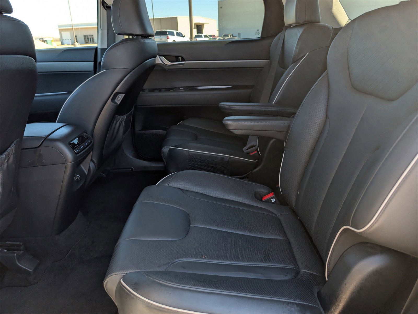 Used 2024 Hyundai Palisade SEL image 24