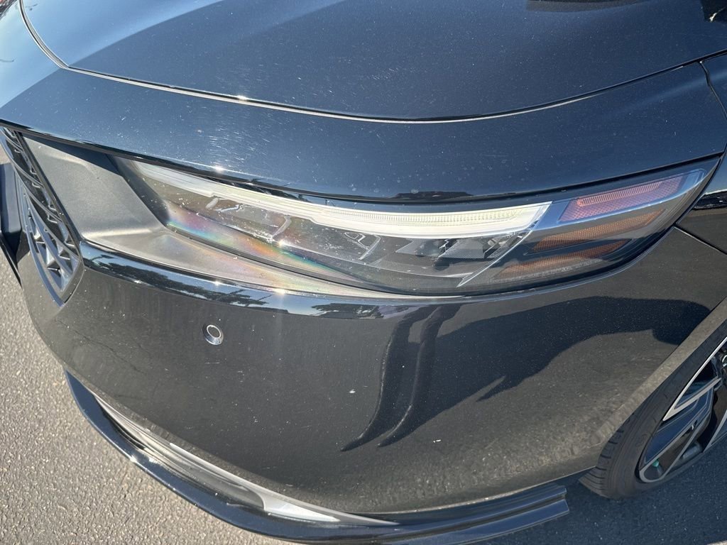 Used 2024 Honda Accord Touring image 7