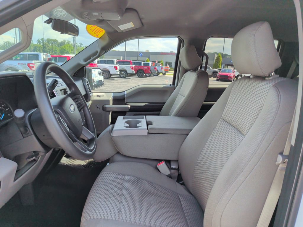 Used 2015 Ford F150 XLT AWD/4WD image 4
