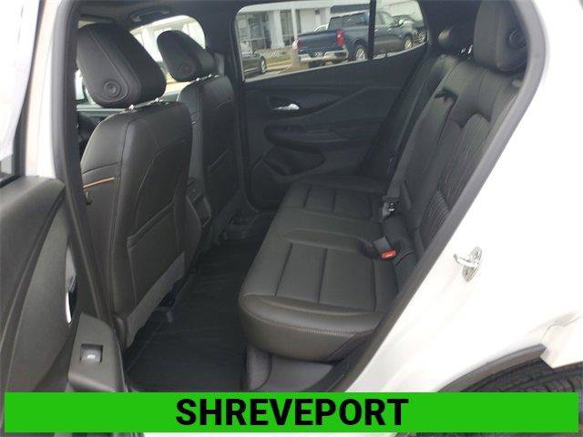 New 2026 Buick Envista Avenir image 8