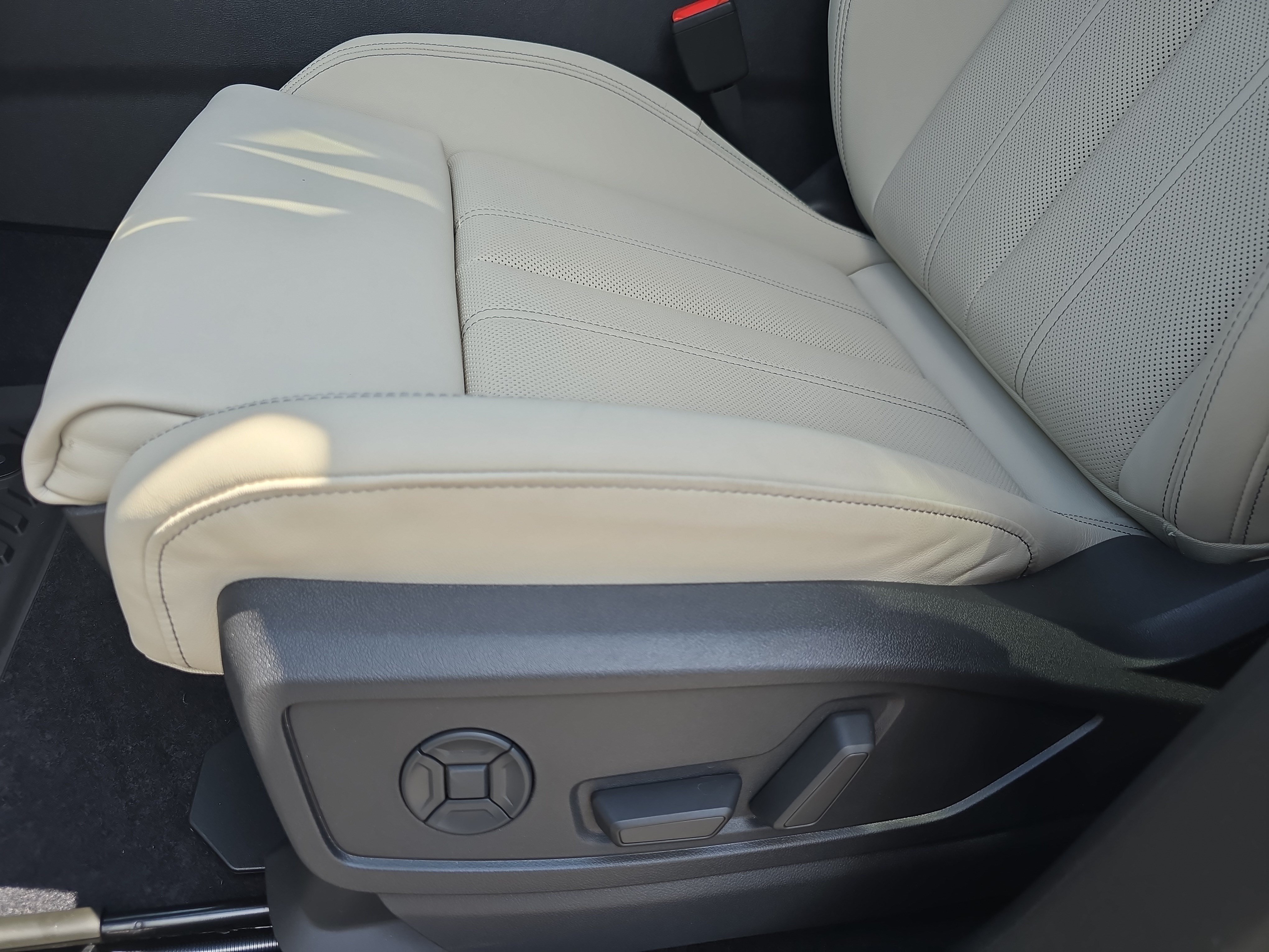 New 2026 Audi Q5 Premium Plus AWD/4WD image 28