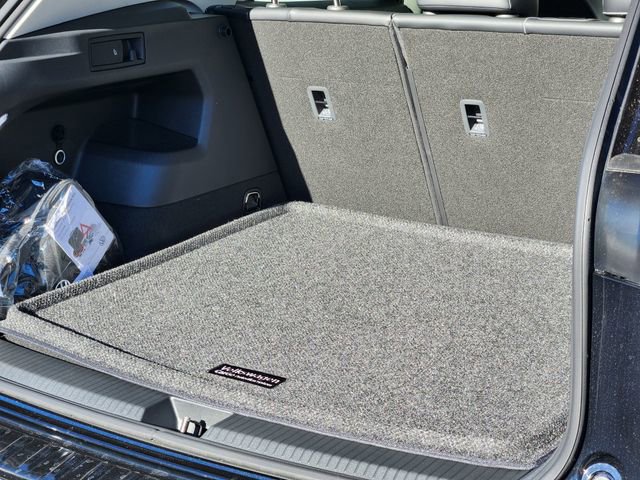 New 2026 Volkswagen Tiguan SE image 30