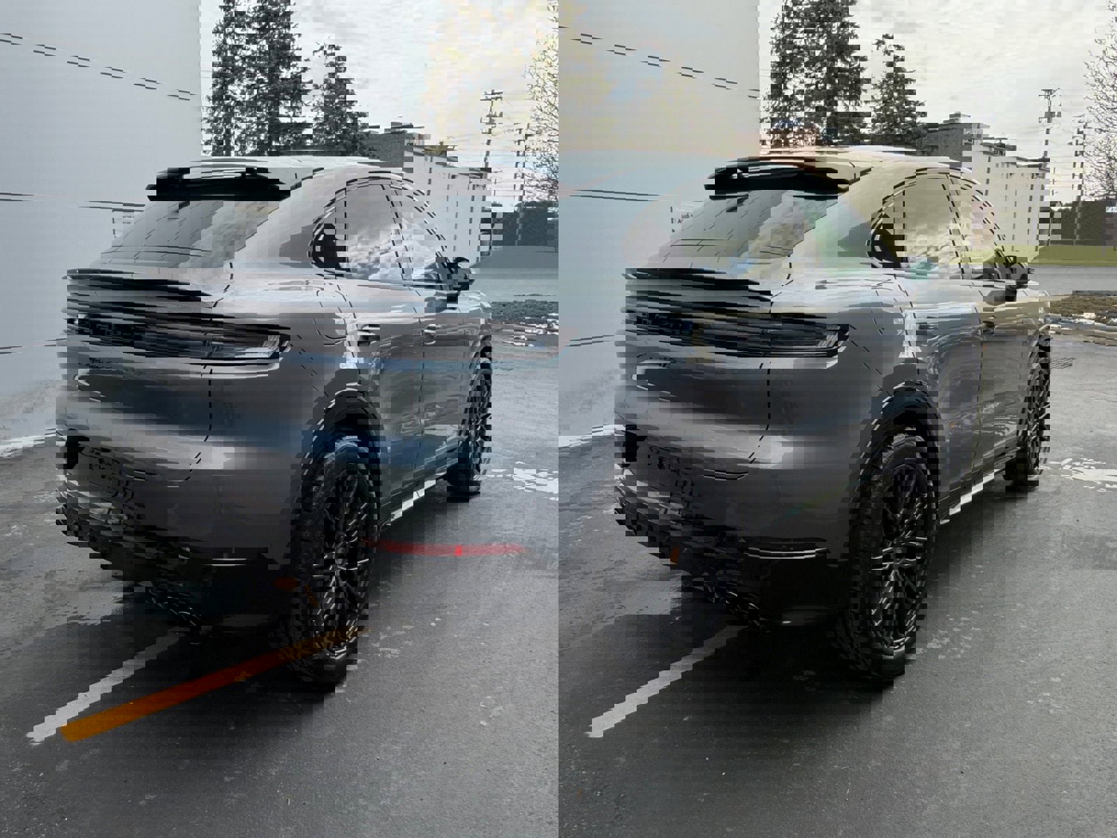 New 2026 Porsche Cayenne GTS AWD/4WD image 7