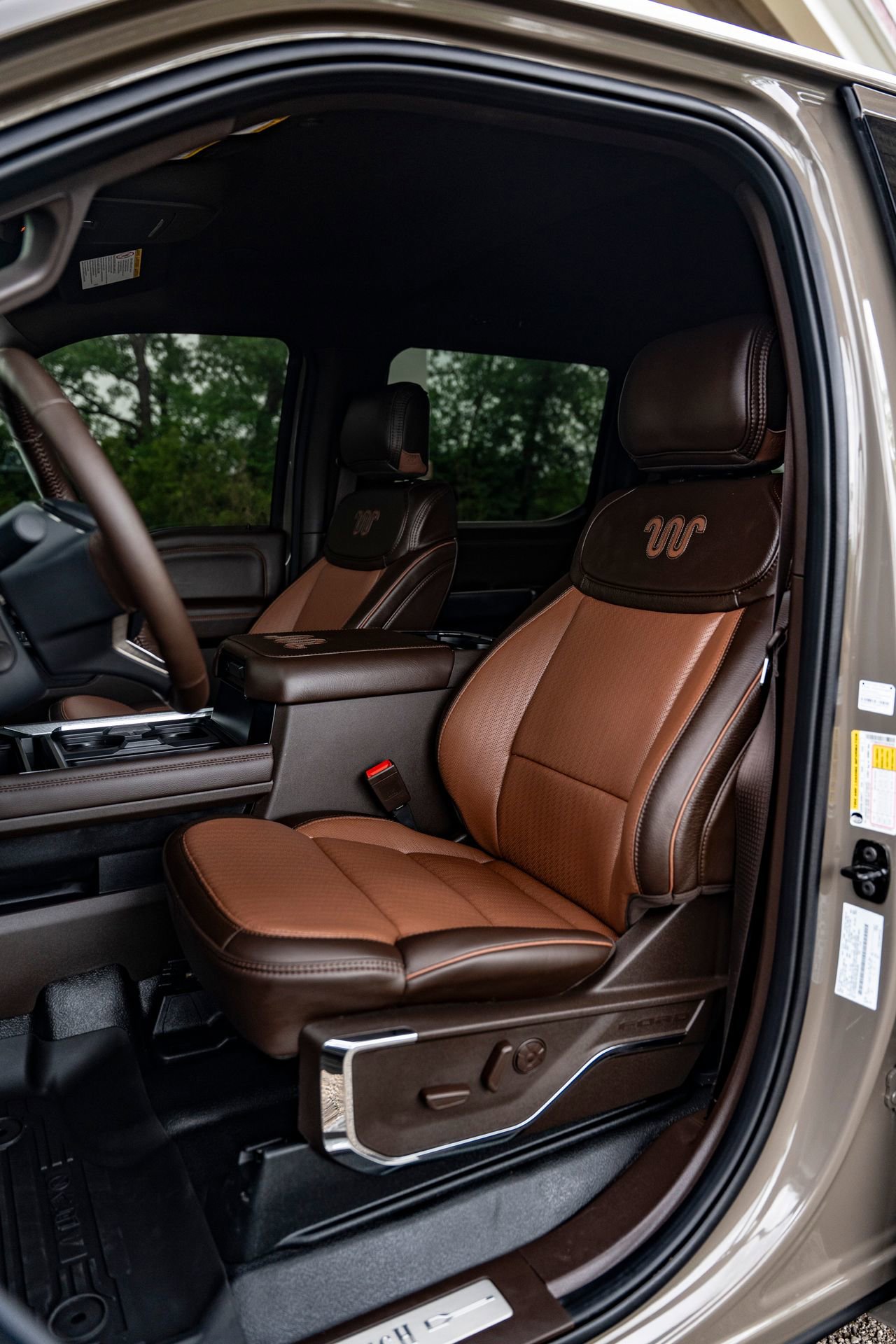 Used 2026 Ford F450 King Ranch w/ Chrome Package image 4