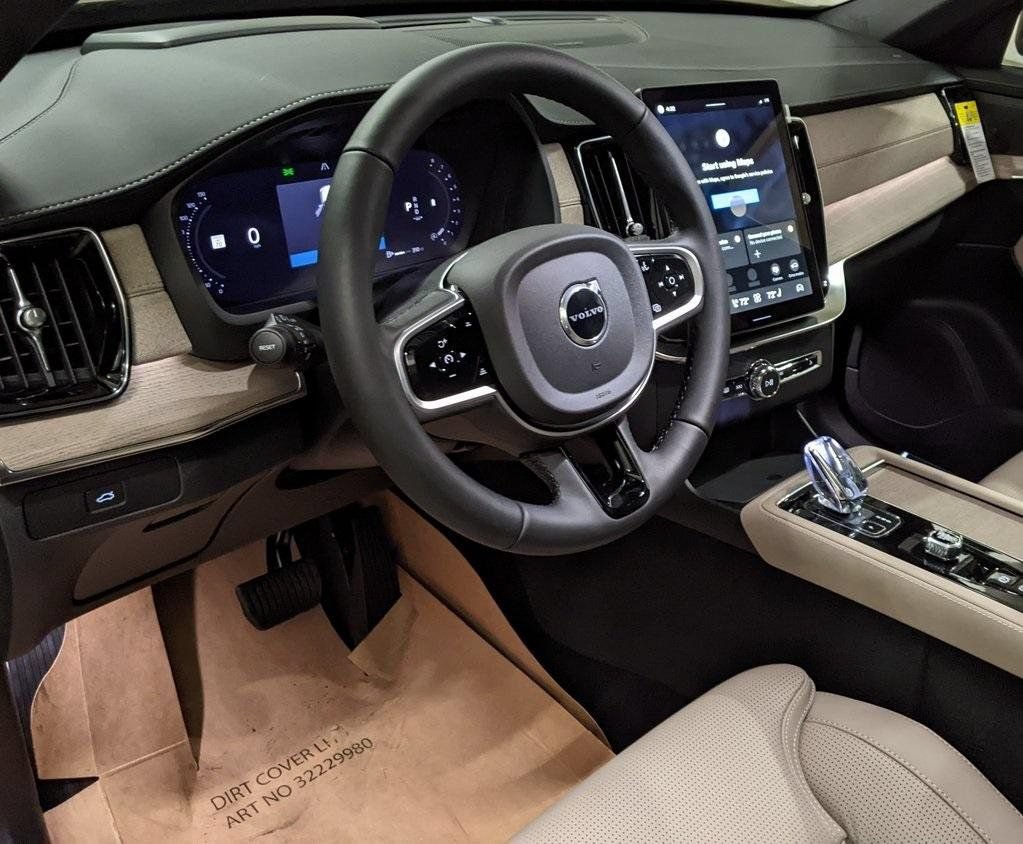 New 2026 Volvo XC90 B6 Ultra w/ Protection Package AWD/4WD image 10