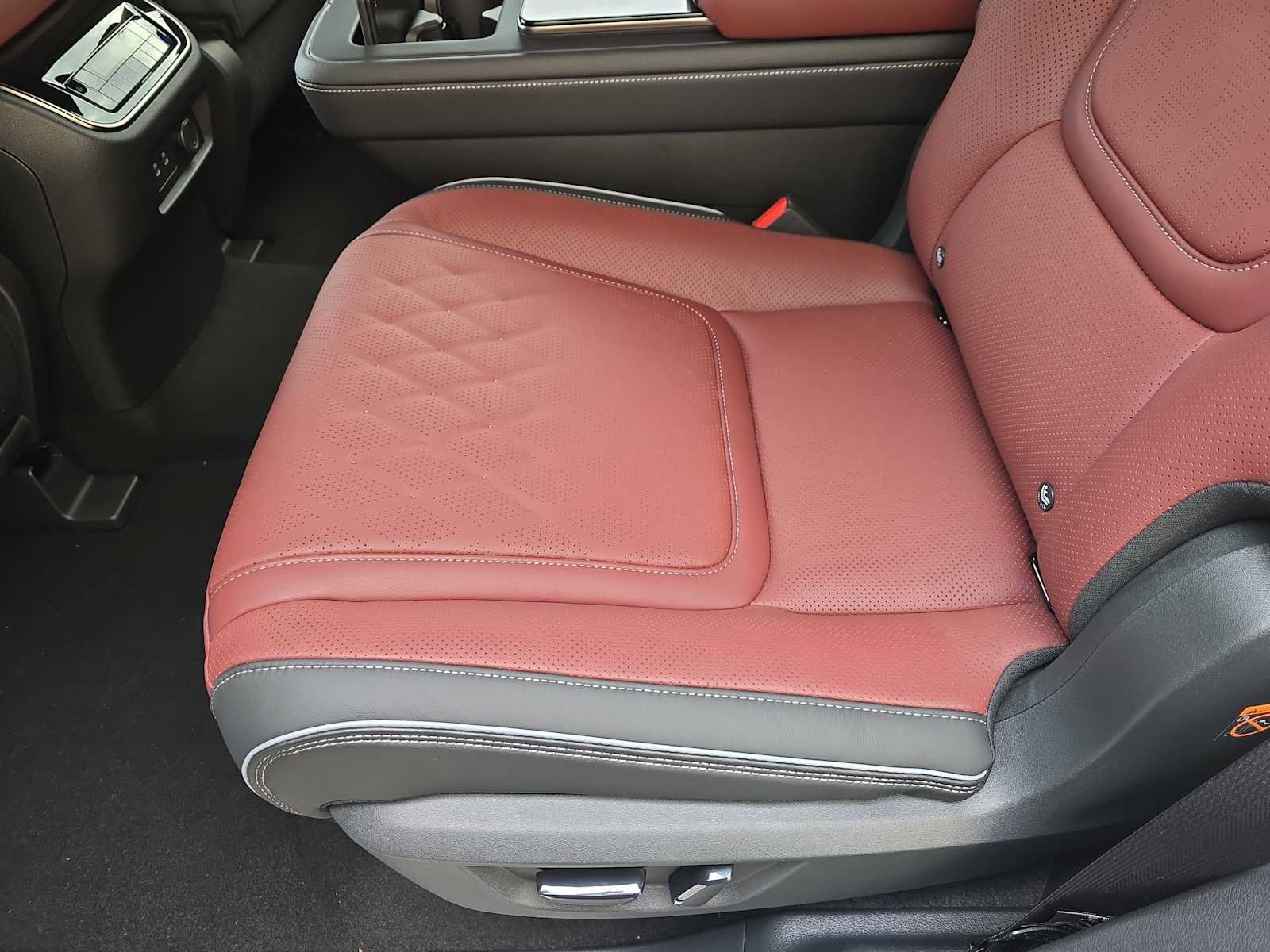 New 2026 INFINITI QX80 Autograph w/ Autograph Exterior Package image 15