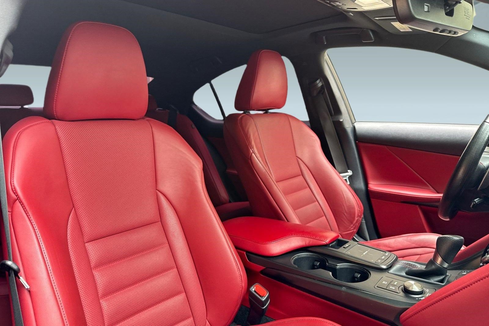 Used 2021 Lexus IS 350 F Sport RWD image 30