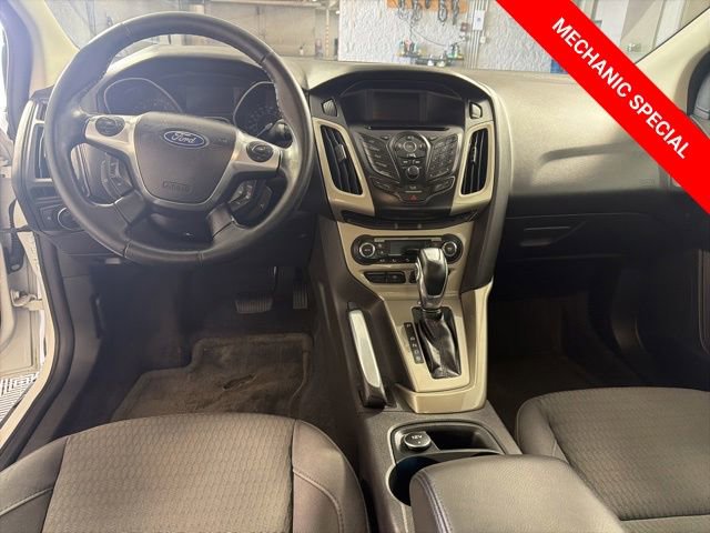 Used 2012 Ford Focus SEL FWD image 29