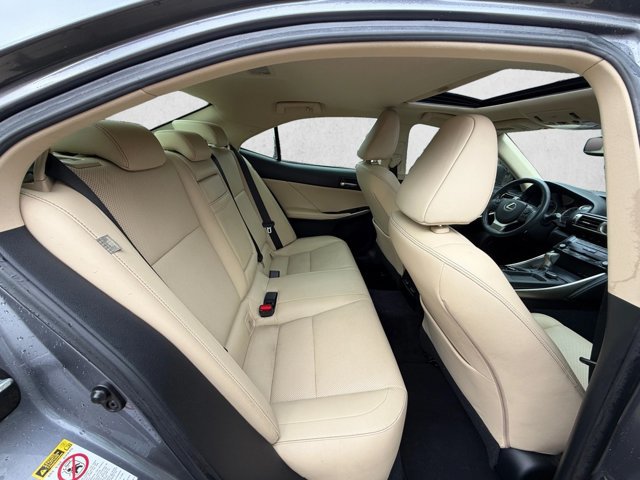 Used 2014 Lexus IS 250 RWD image 19