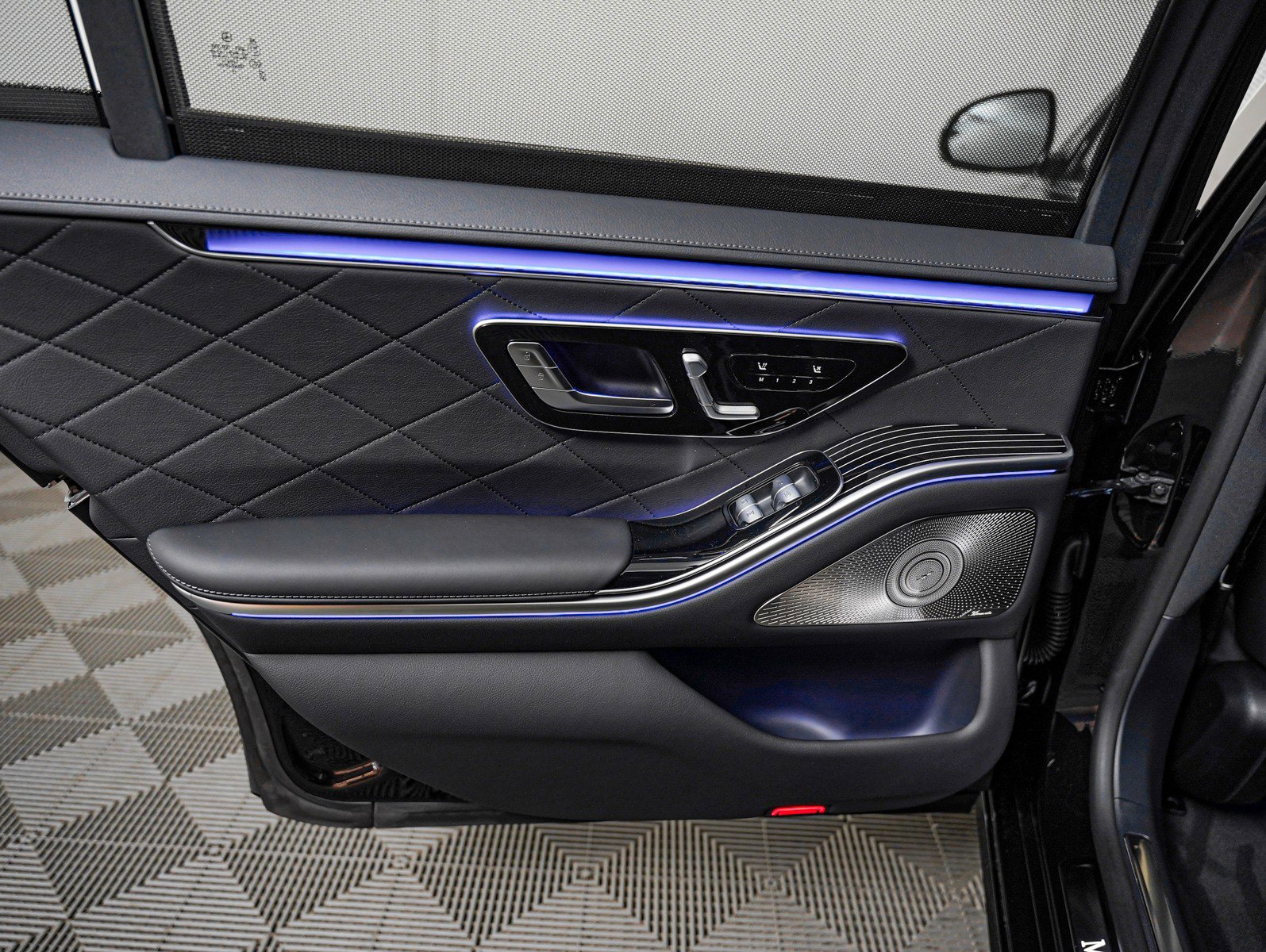 New 2026 Mercedes-Benz S 580 4MATIC Sedan image 23