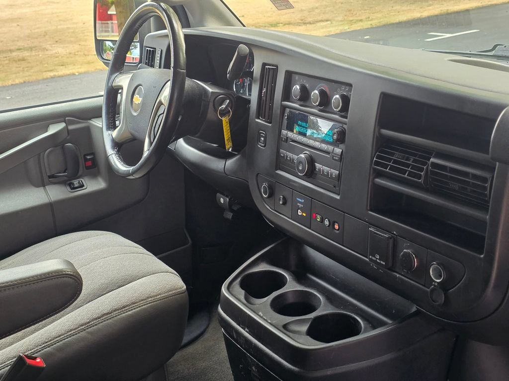 Used 2017 Chevrolet Express 2500 LS RWD image 13