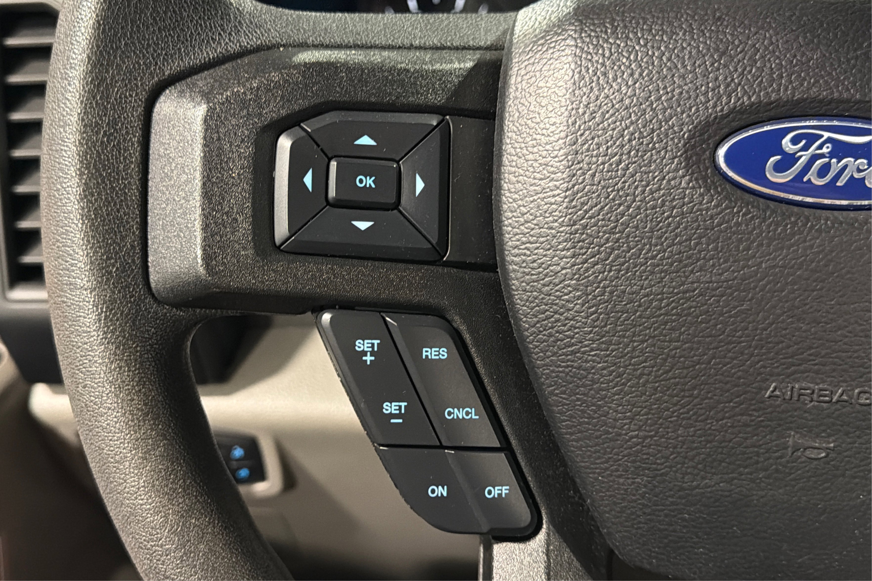 Used 2019 Ford F150 XL w/ Equipment Group 101A Mid AWD/4WD image 24