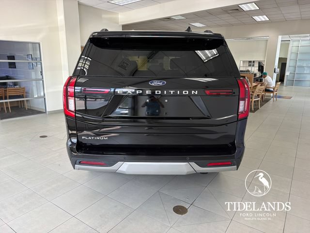 Certified 2025 Ford Expedition Platinum AWD/4WD image 7