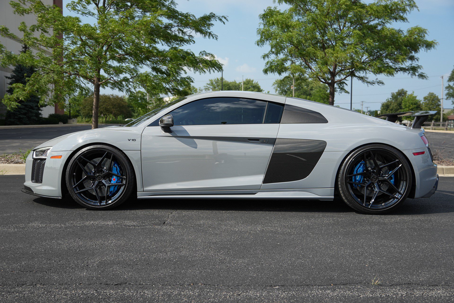Used 2018 Audi R8 V10 plus AWD/4WD image 9