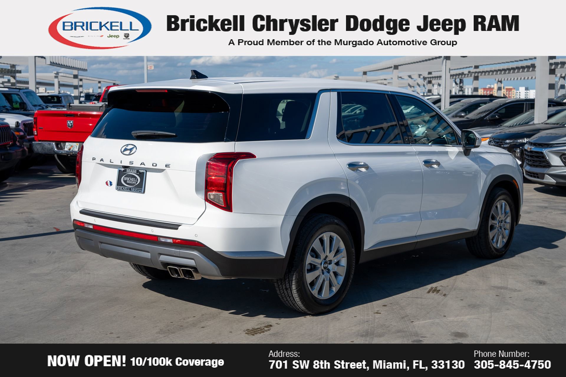 Used 2025 Hyundai Palisade SE image 4