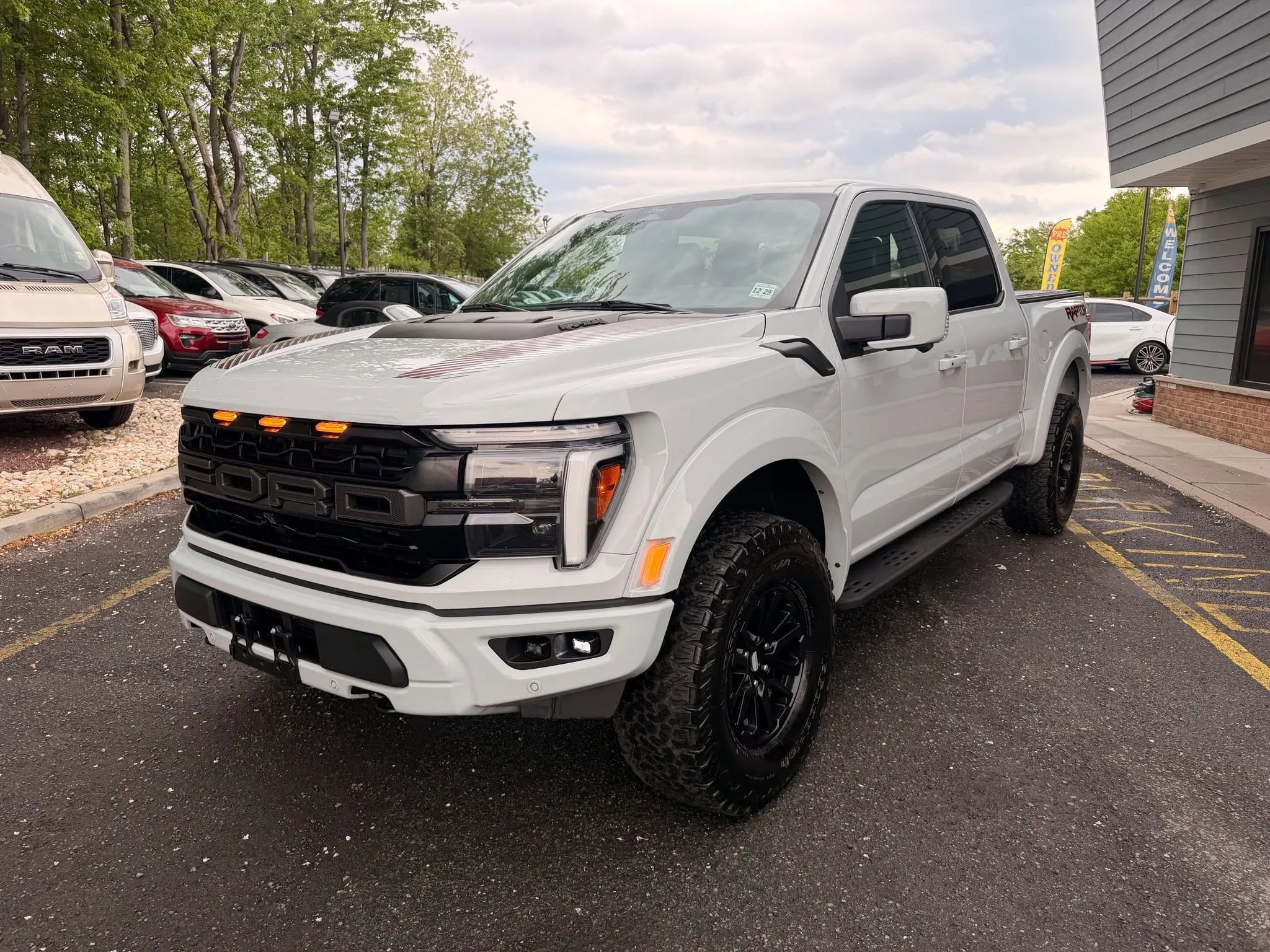 Used 2024 Ford F150 Raptor AWD/4WD image 2