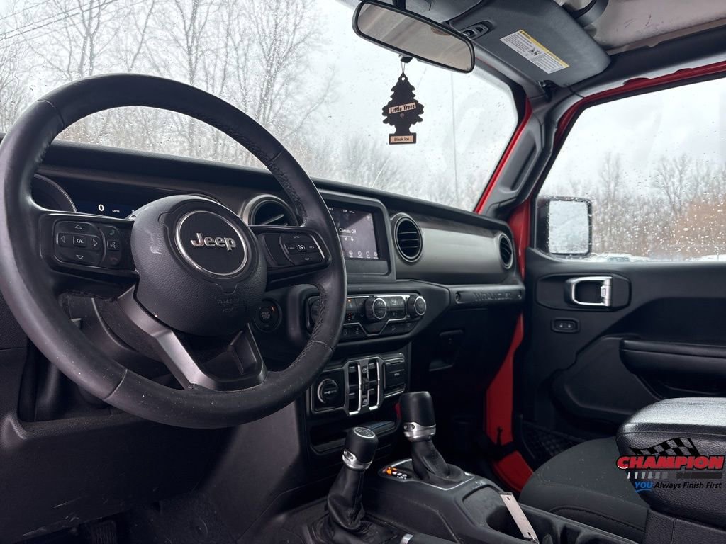 Used 2018 Jeep Wrangler Unlimited Sport S image 25