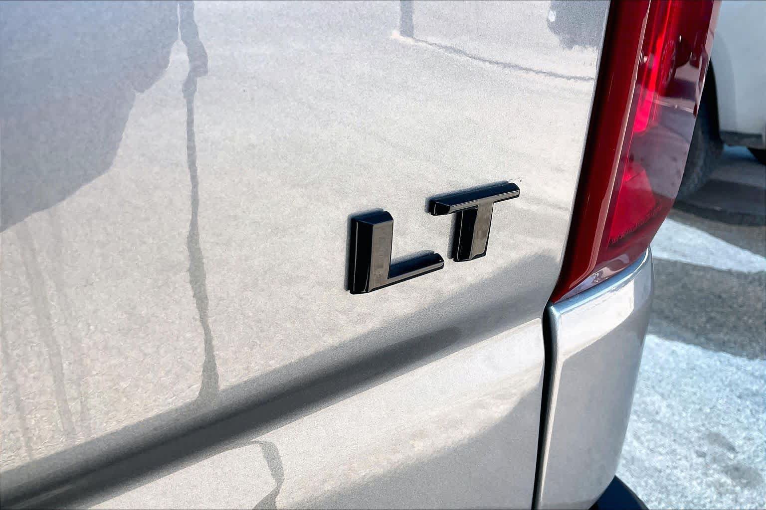 Used 2026 Chevrolet Silverado 1500 LT Trail Boss w/ LT Trail Boss Premium Package AWD/4WD image 10