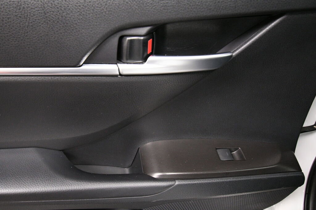 Certified 2024 Toyota Camry LE image 20