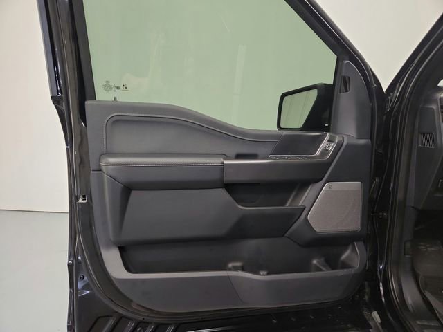 Used 2025 Ford F150 Lariat image 29
