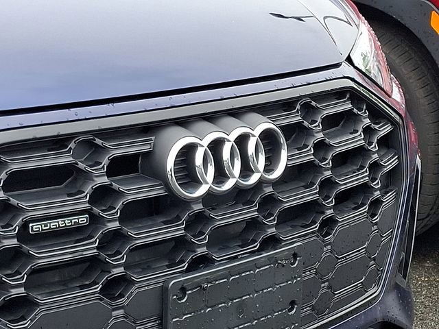 Used 2025 Audi Q5 2.0T Premium w/ Convenience Plus Package AWD/4WD image 9