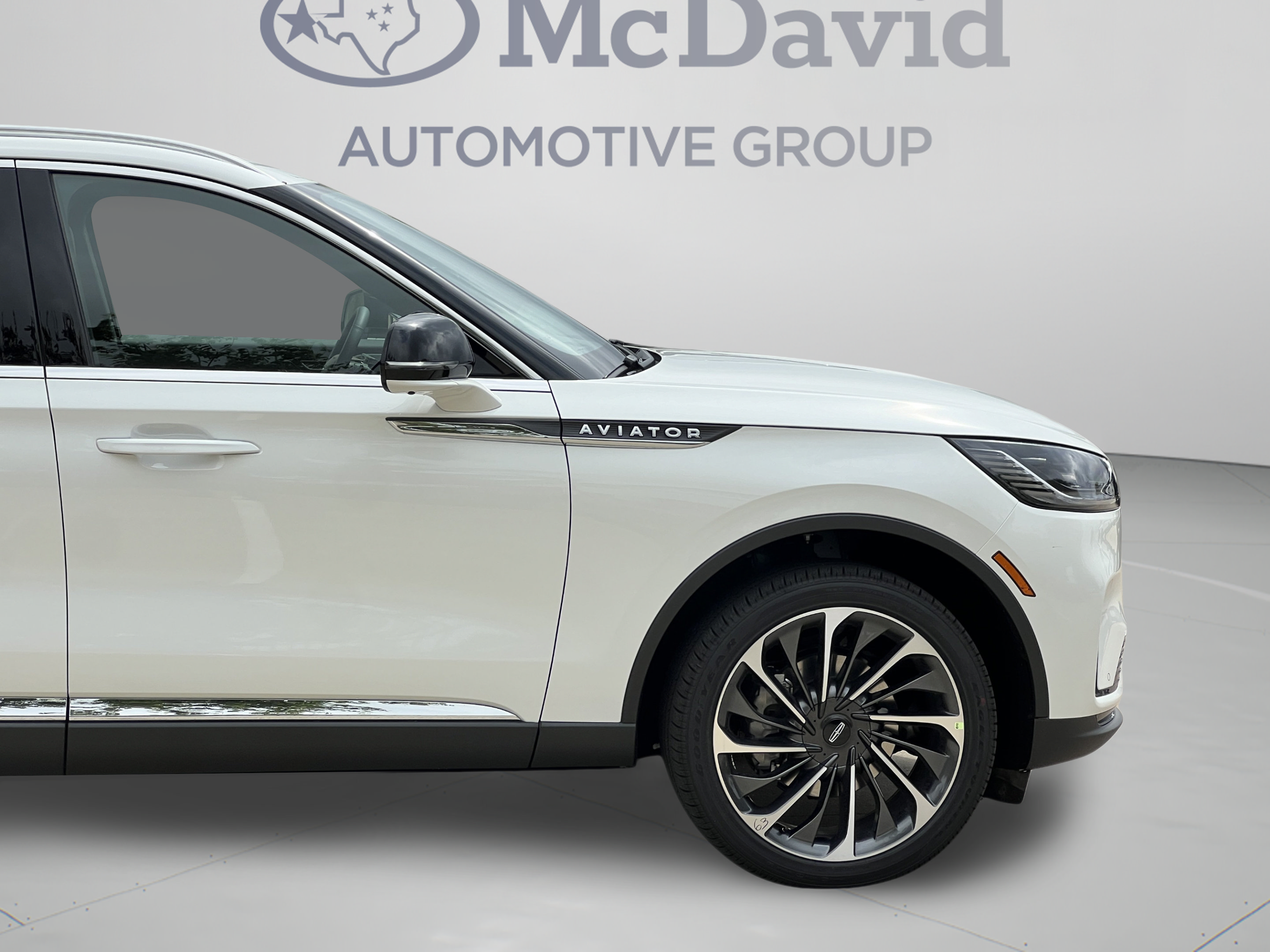 New 2026 Lincoln Aviator Reserve AWD/4WD image 33