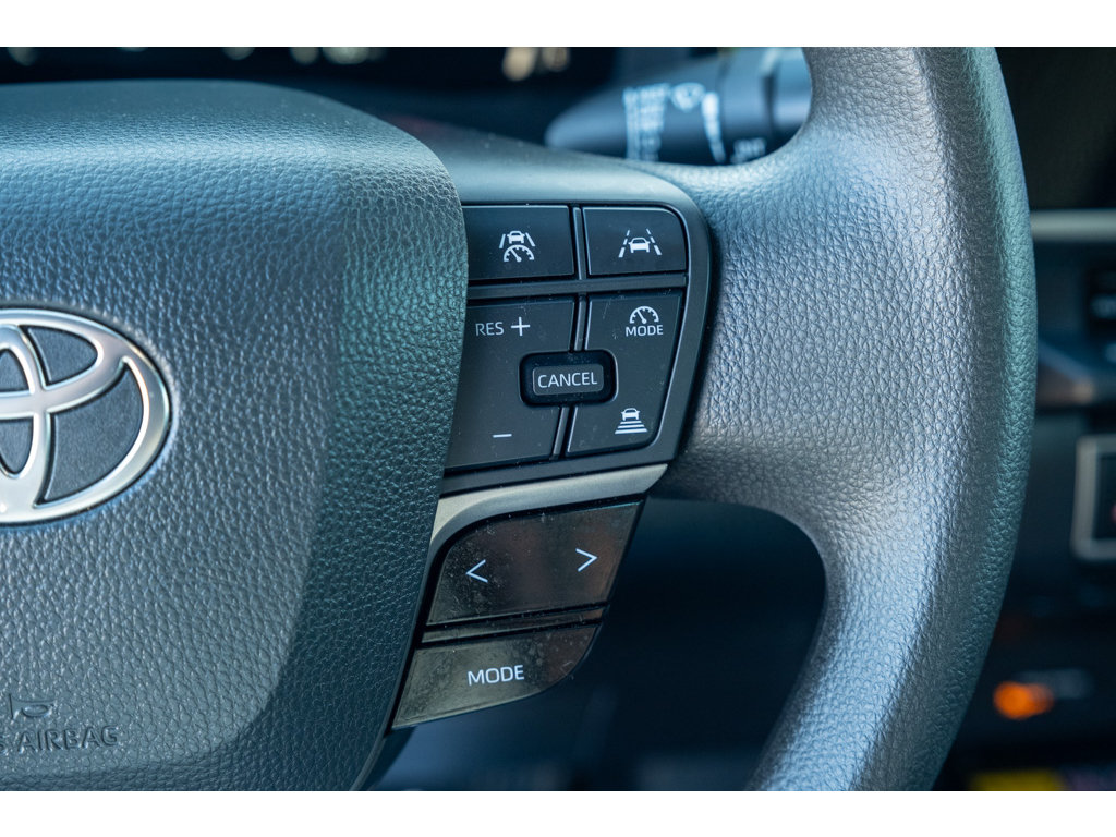 Used 2025 Toyota Camry LE FWD image 18