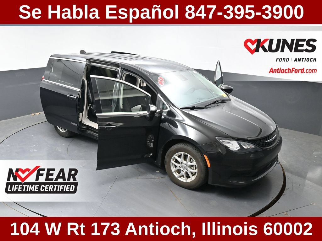 Used 2023 Chrysler Voyager LX FWD image 56