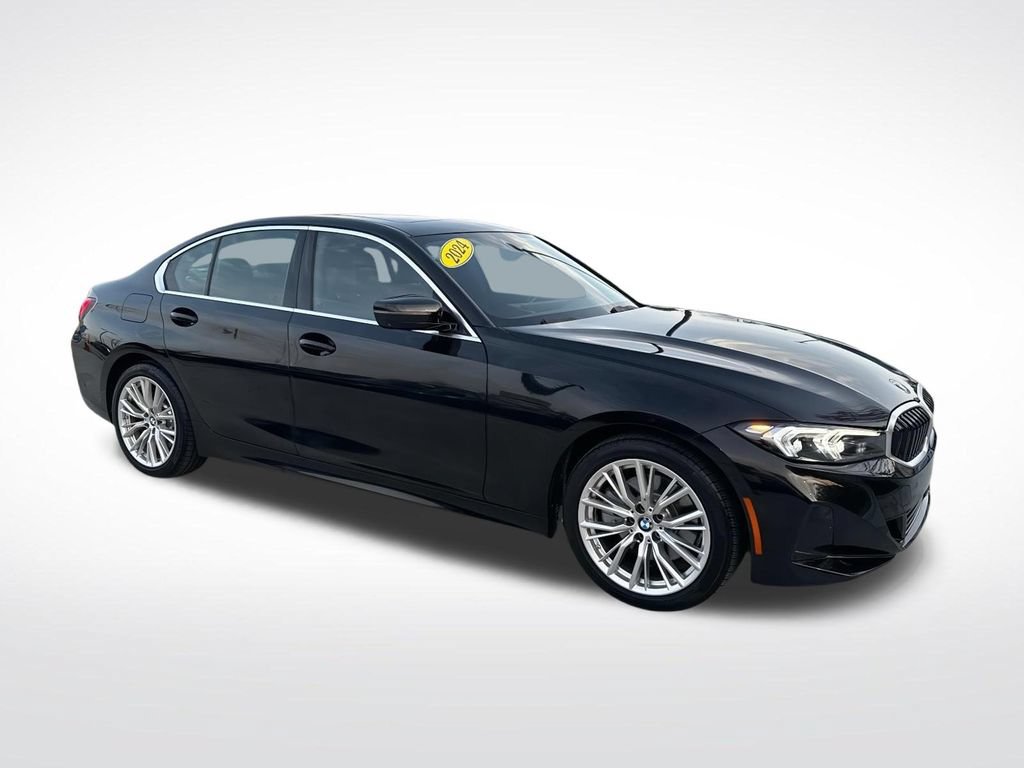 Used 2024 BMW 330i Sedan RWD image 2