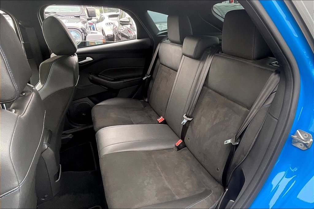 Used 2017 Ford Focus RS AWD/4WD image 24