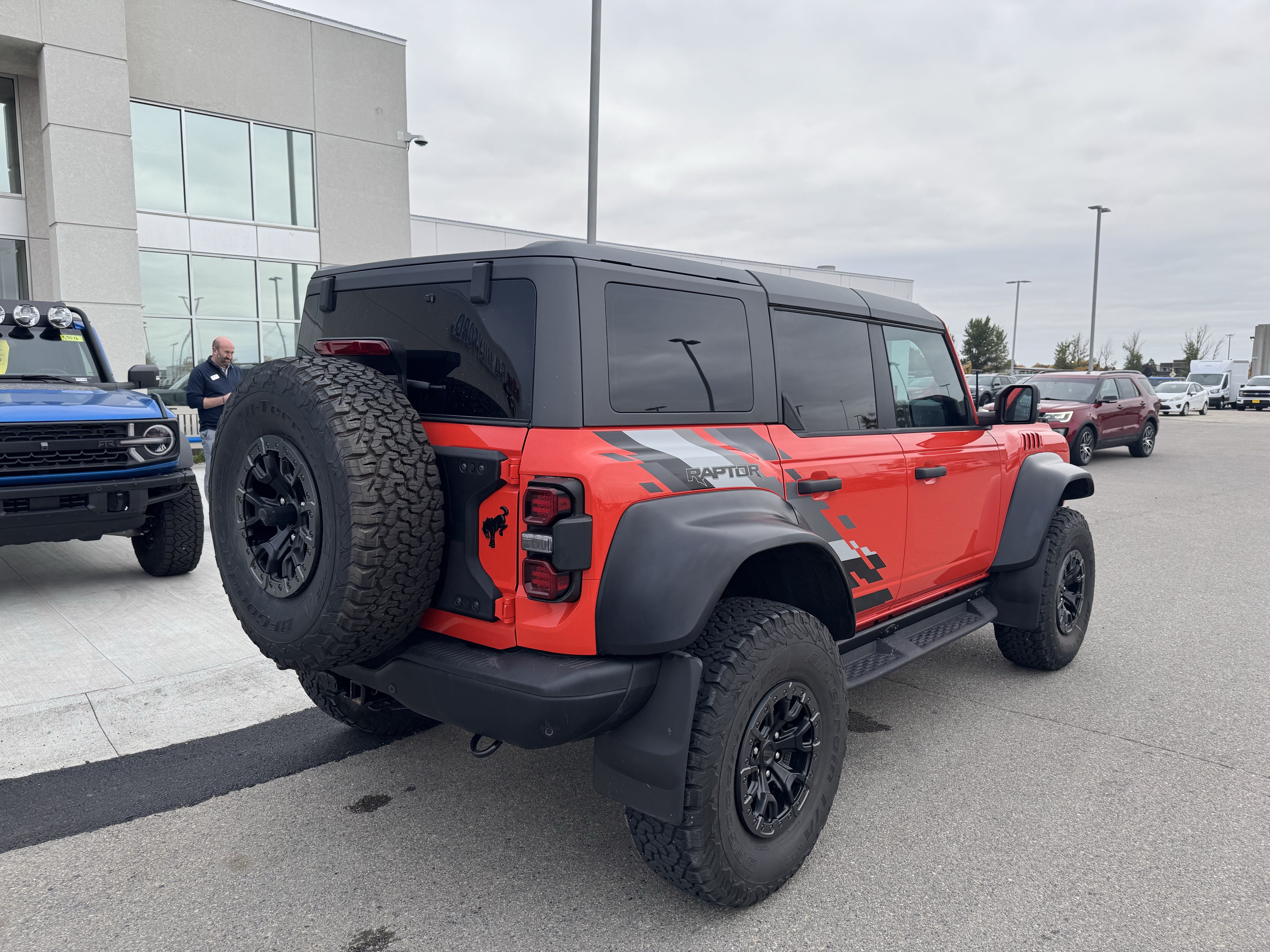 Used 2023 Ford Bronco Raptor AWD/4WD image 6
