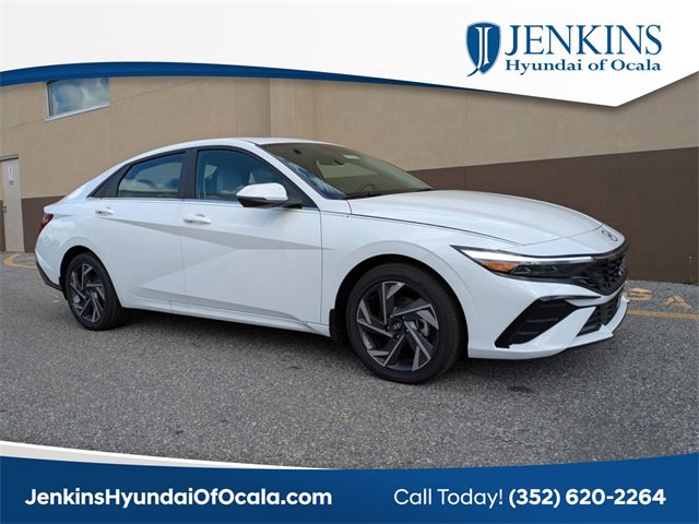 Used 2025 Hyundai Elantra Limited