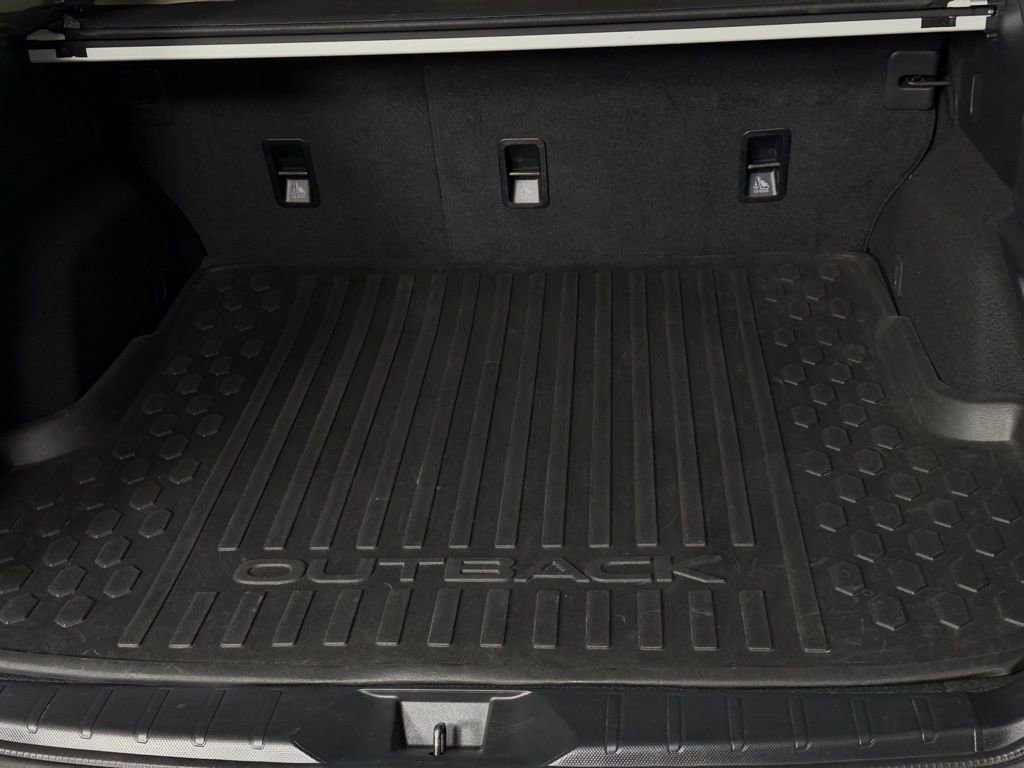 Used 2023 Subaru Outback Limited XT image 23