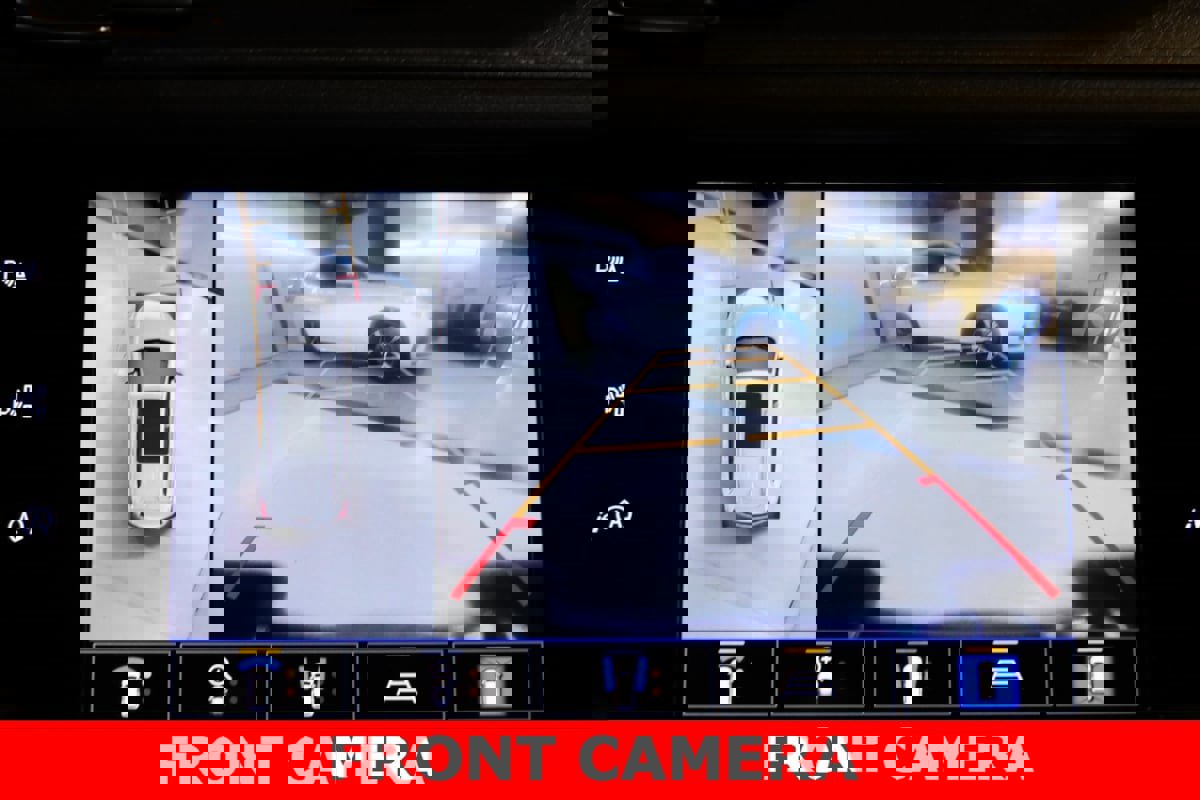 Used 2022 Cadillac XT6 Premium Luxury w/ Technology Package image 8