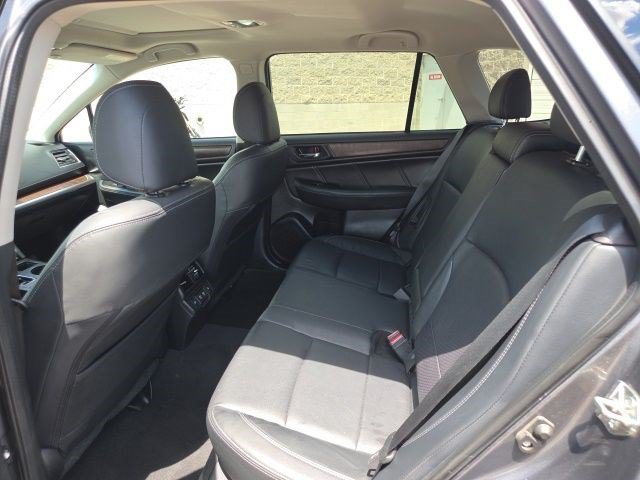 Used 2019 Subaru Outback 3.6R Limited AWD/4WD image 14