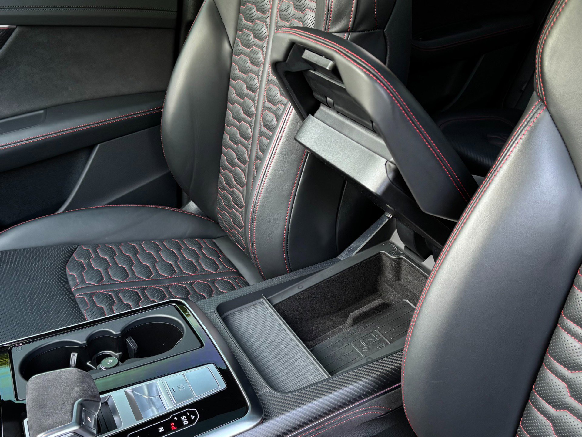 Used 2023 Audi RS Q8 w/ Black Optic Package image 14