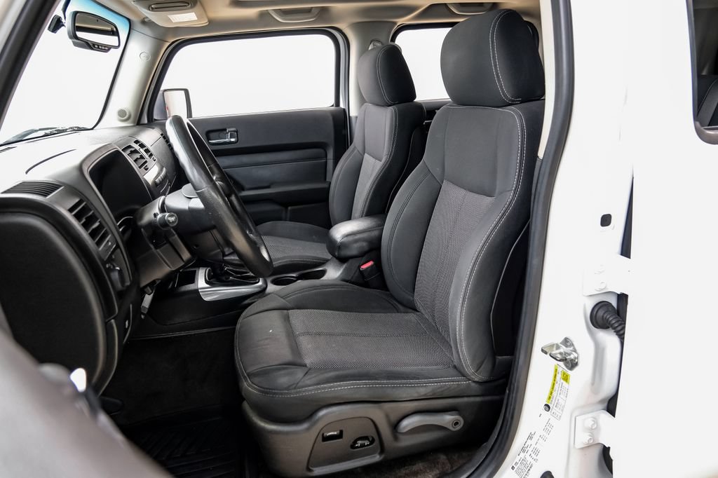 Used 2009 HUMMER H3 AWD/4WD image 35