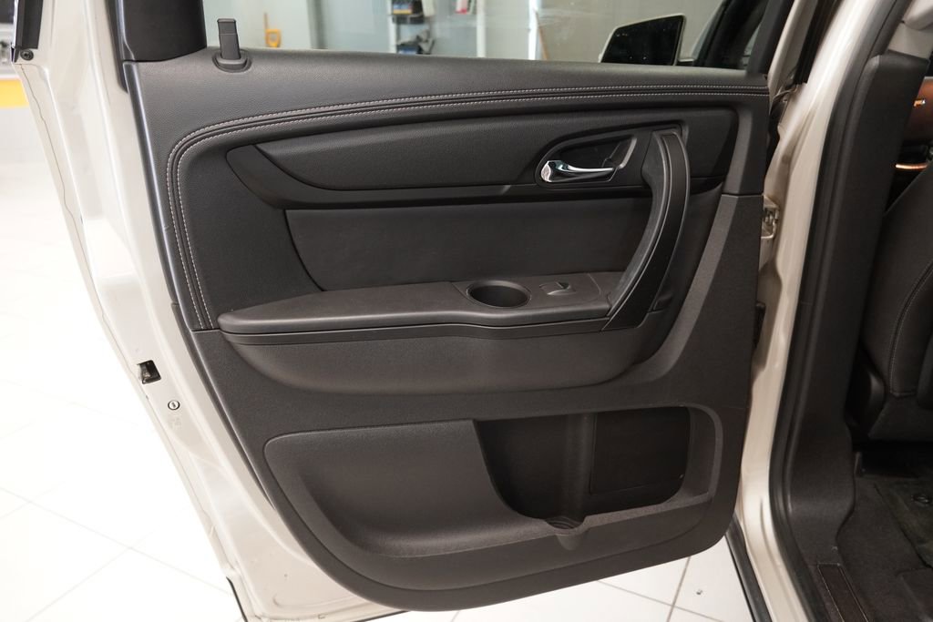 Used 2013 Chevrolet Traverse LT w/ All-Star Edition image 26