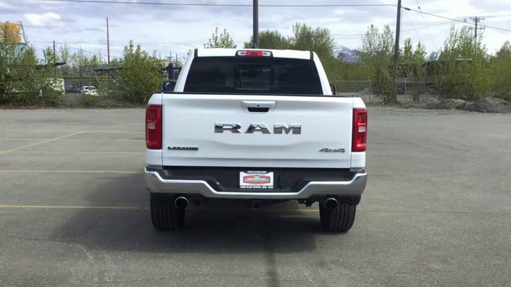 Certified 2025 RAM 1500 Laramie AWD/4WD image 7