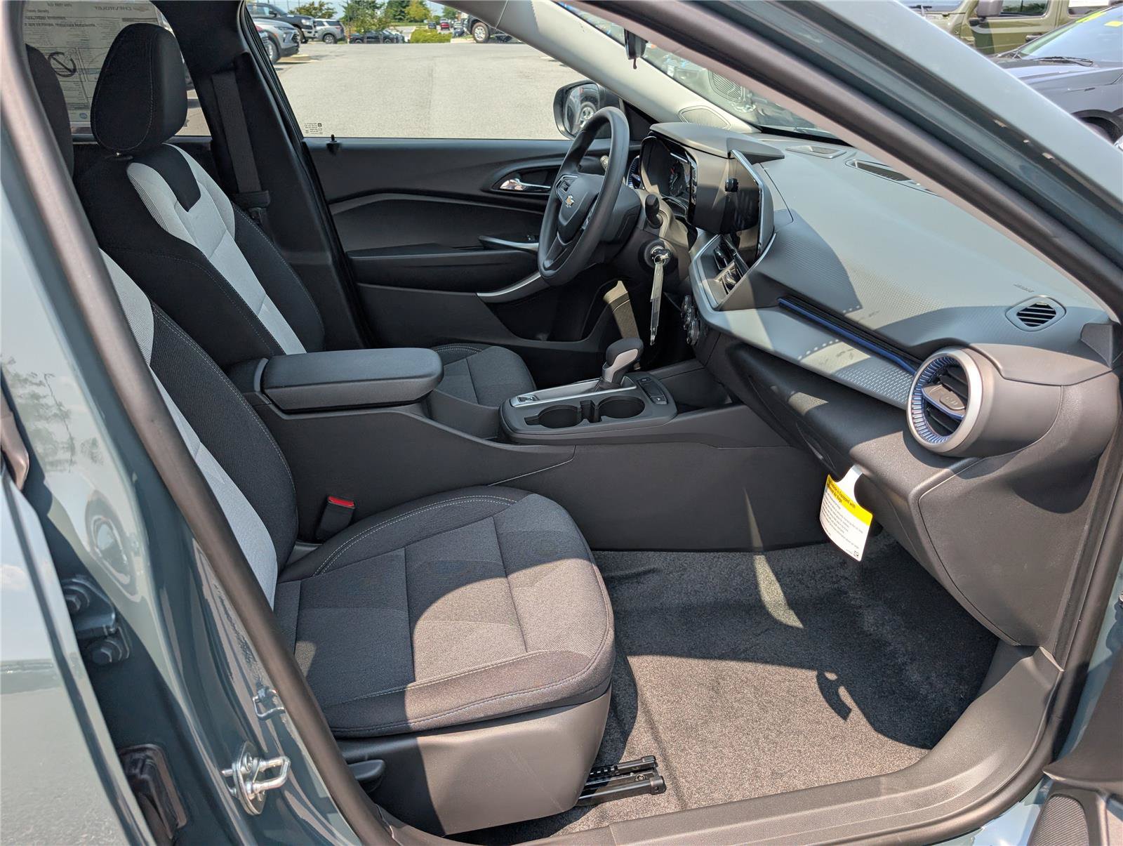 New 2026 Chevrolet Trax LS FWD image 6
