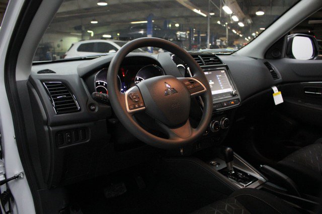 New 2026 Mitsubishi Outlander Sport ES AWD/4WD image 5
