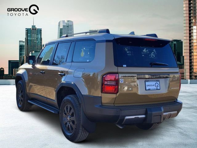 Used 2025 Toyota Land Cruiser image 3