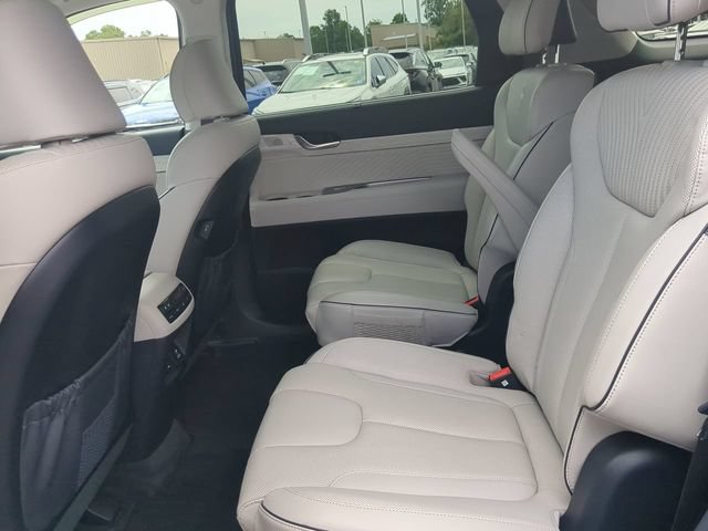 Used 2025 Hyundai Palisade Calligraphy AWD/4WD image 13