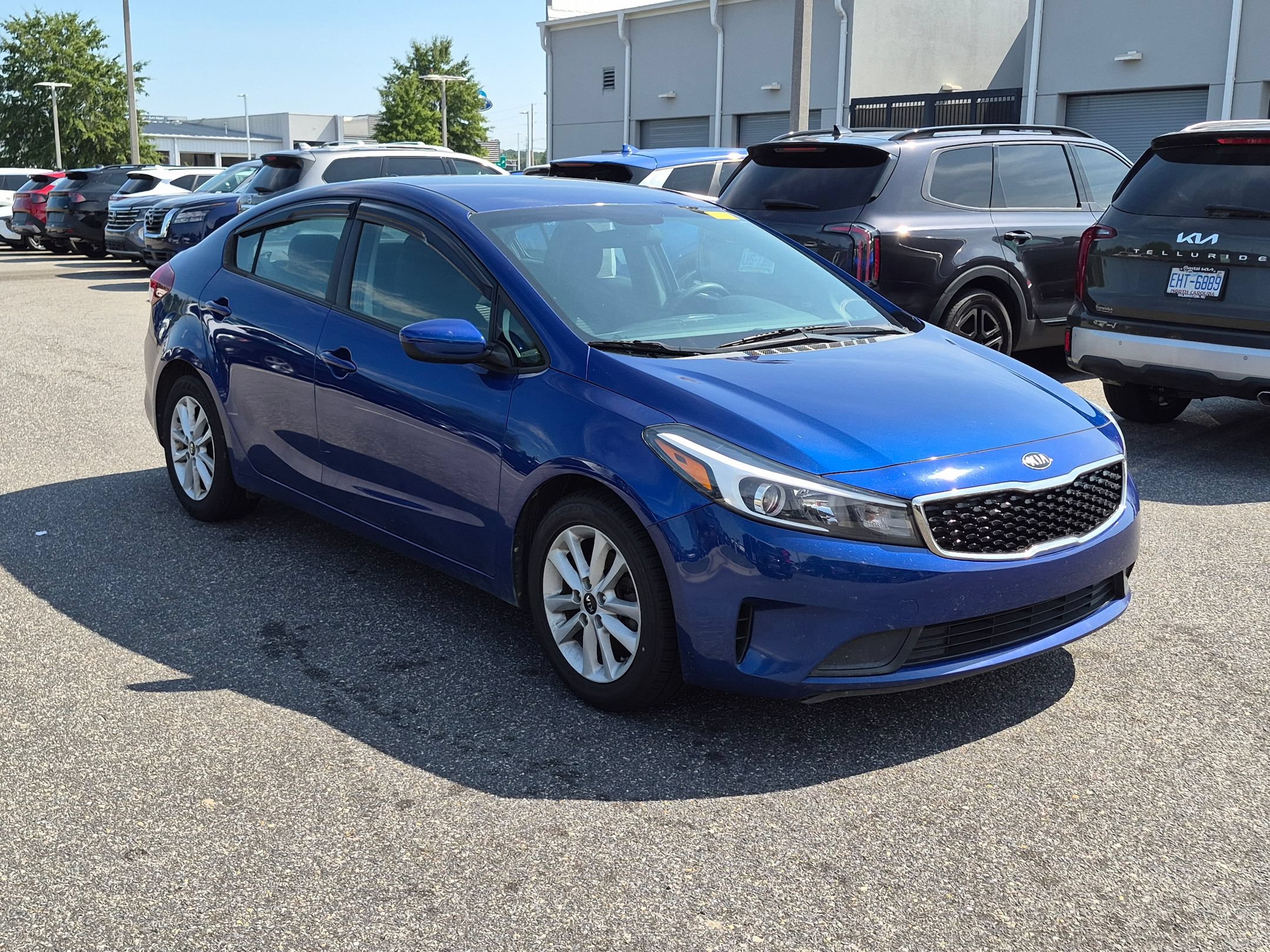 Used 2017 Kia Forte LX w/ LX Popular Package FWD image 1
