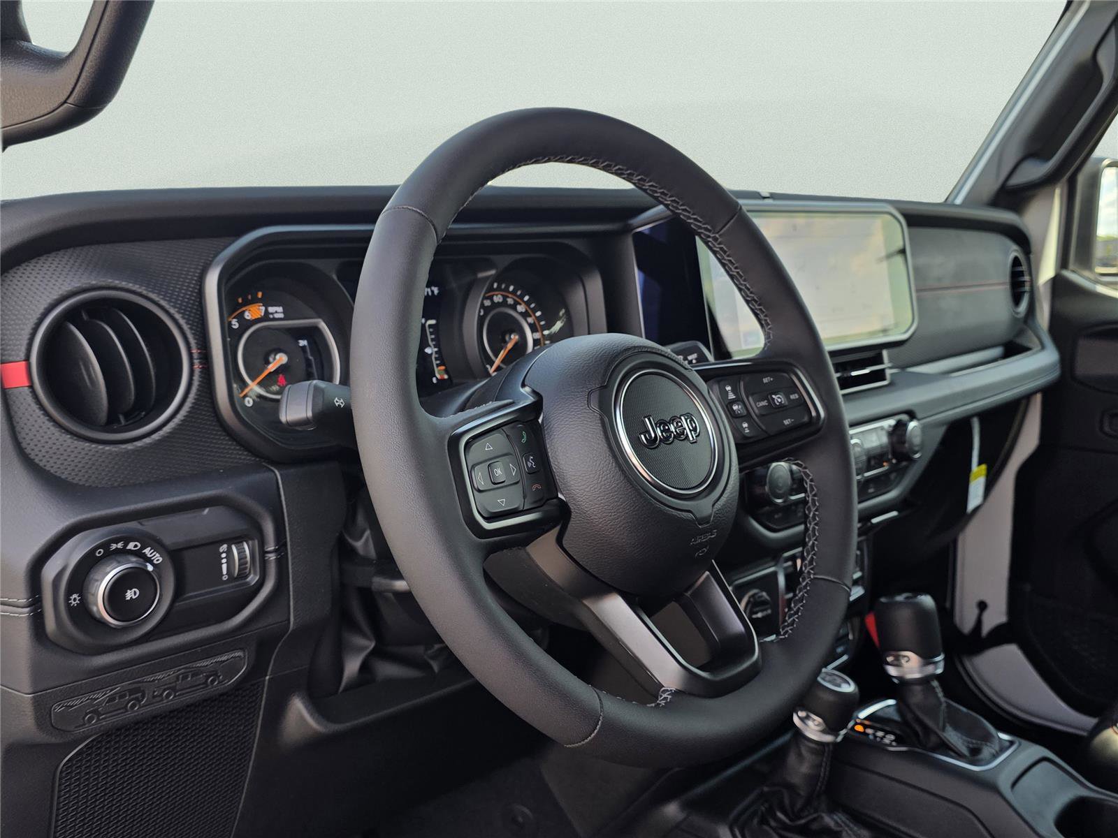 New 2026 Jeep Wrangler Unlimited Rubicon w/ Xtreme 35 Tire Package image 29