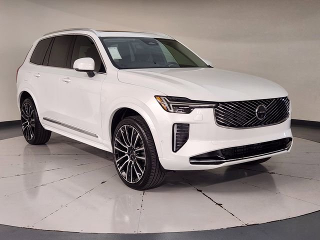 New 2026 Volvo XC90 B6 Plus w/ Protection Package Premier image 7