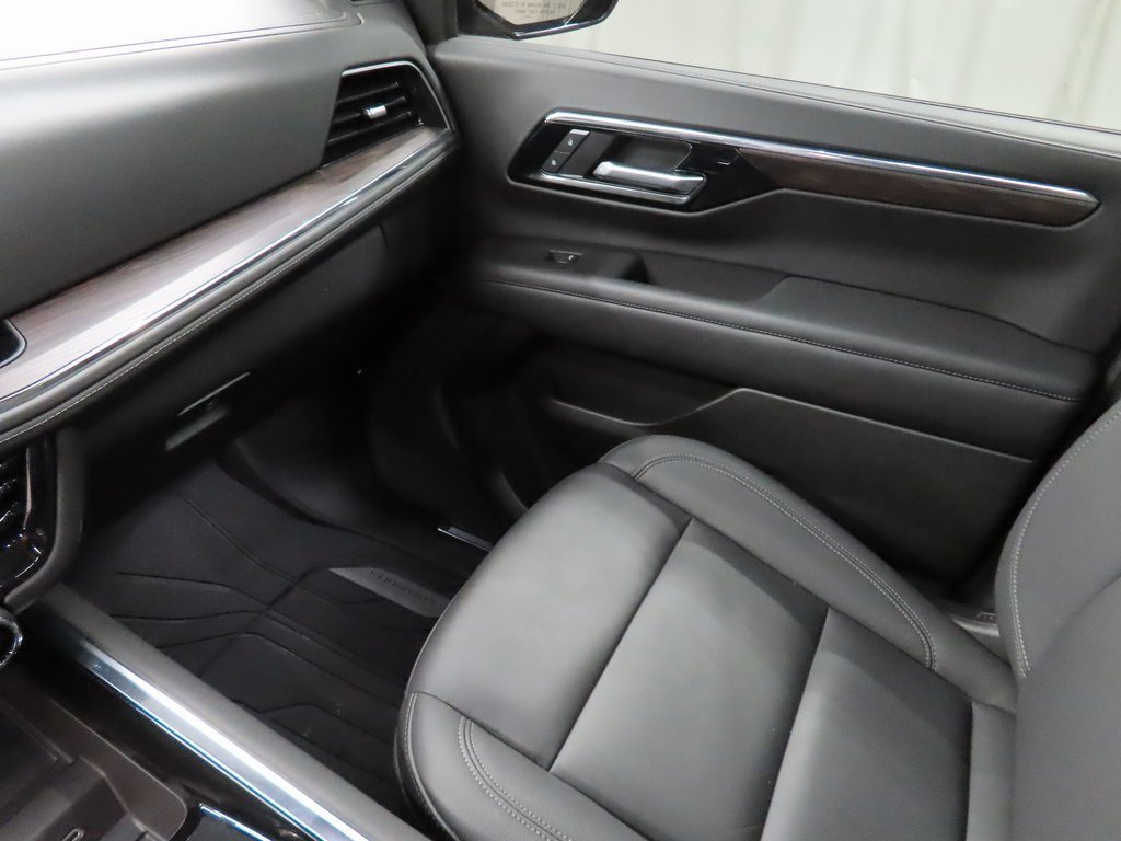 Used 2025 Chevrolet Tahoe Z71 image 31