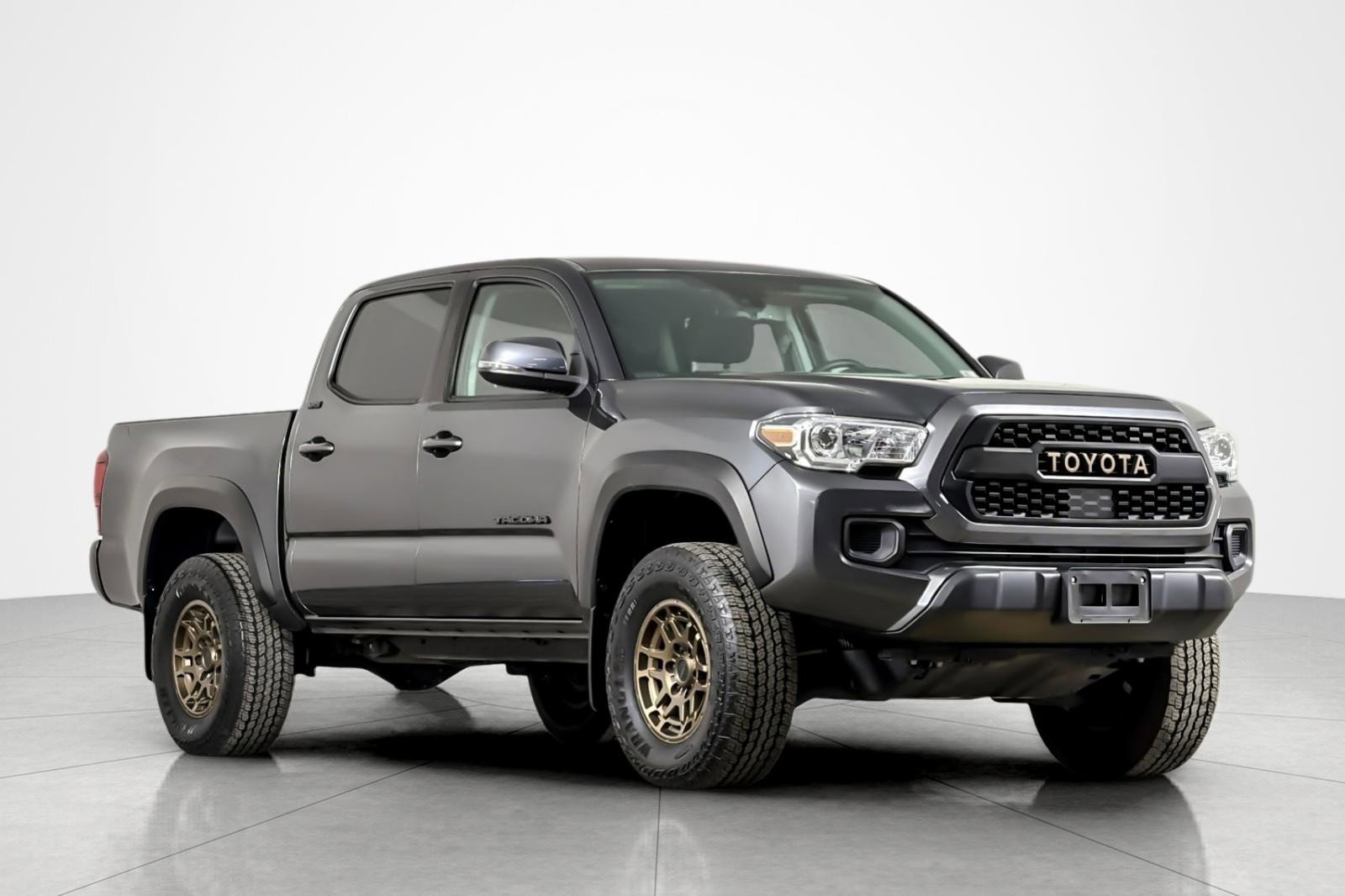 Used 2023 Toyota Tacoma 4x4 Double Cab w/ Trail Edition image 7